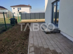 Casa individuala de vanzare 110 mpu si 2 locuri de parcare in interior - imagine 2