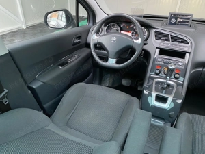 Peugeot 5008 7 locuri 1.6 TDI 120 CP 2016  - imagine 15