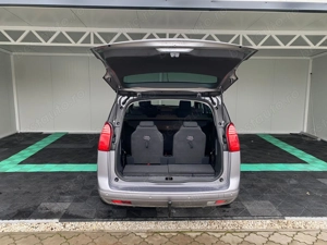 Peugeot 5008 7 locuri 1.6 TDI 120 CP 2016  - imagine 12