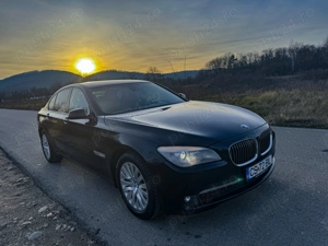 BMW 740 xDrive 2012 