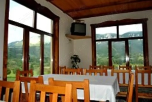 Închiriez pensiune completa de  crăciun  - imagine 2