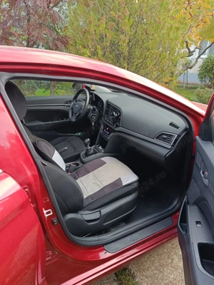 Hyundai Elantra 2018, 61.000 KM, Unic proprietar - imagine 10