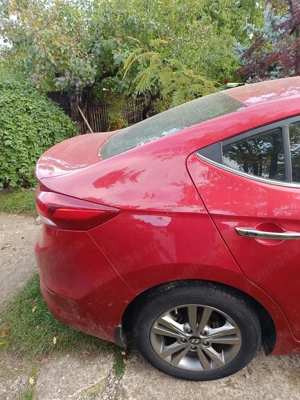 Hyundai Elantra 2018, 61.000 KM, Unic proprietar - imagine 9