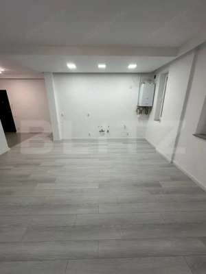 Apartament 3 camere, 58 mp, semifinisat, parter, bloc nou 2025, zona VIVO