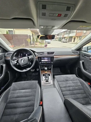 Skoda Superb Scout 4X4 200cp diesel - imagine 5