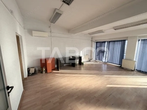 Spatiu de birouri 220 mpu zona Piata Cluj Sibiu ideal call center IT - imagine 4