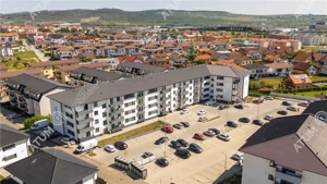 Apartament cu 4 camere 159 mp utili 2 locuri parcare 3 bai in Selimbar - imagine 9