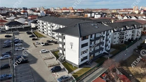 Apartament cu 4 camere 159 mp utili 2 locuri parcare 3 bai in Selimbar - imagine 8