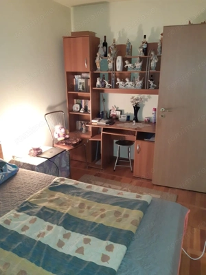 3 camere decomandat vedere pe 2 parti CENTRALA zona Dambovita - imagine 3