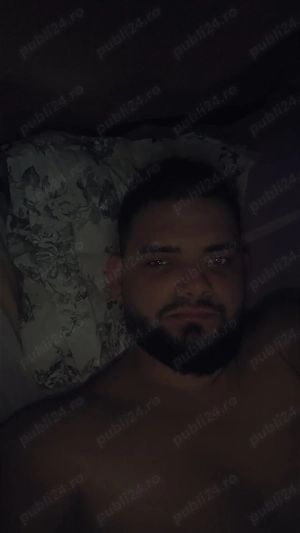 Se vinde garsoniera 12 m2 zona burujeni la etajul 4 