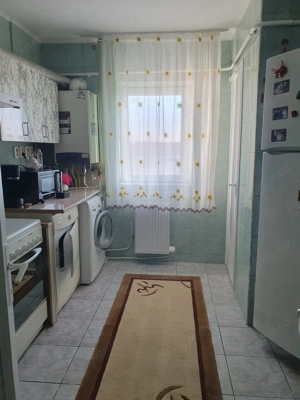 Apartament 2 camere et.4 Dorohoi - imagine 4