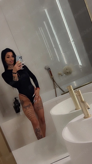  party ..piercing zona intima fac doar deplasări 