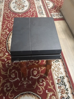 Vând Playstation 4  profesional sase jocuri un controller  - imagine 2