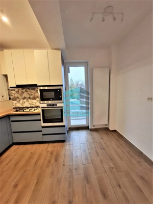 Oltenitei-Paraul Rece- 3 Cam- 77mp-Dec- Mutare rapida- Et.1- Parcare