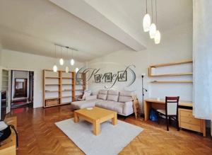 Apartament spatios cu garaj, renovat complet, zona hotel Napoca