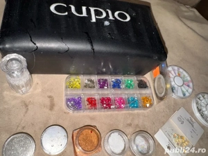 Aplic unghii cu gel pe unghia naturala