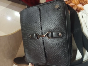 Genti bărbați trusardi