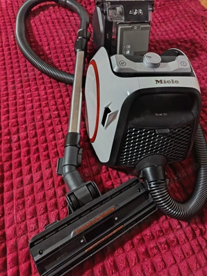 Aspirator Miele Cx1, Tehnologie Vortex 