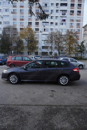 Vând Renault laguna 3  - imagine 4