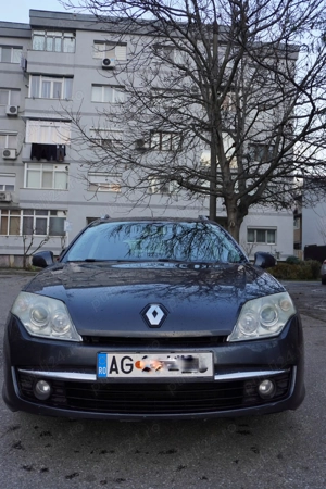 Vând Renault laguna 3  - imagine 9
