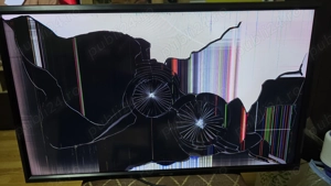 TV Samsung T28E310EW - Display spart!! Pentru piese!