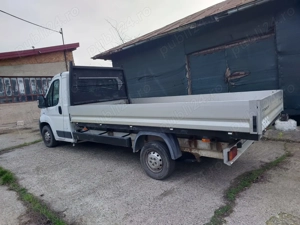 Vand peugeot boxer platou 2.2hdi,Bena are 4.25 m.stare de functionare f.buna.
