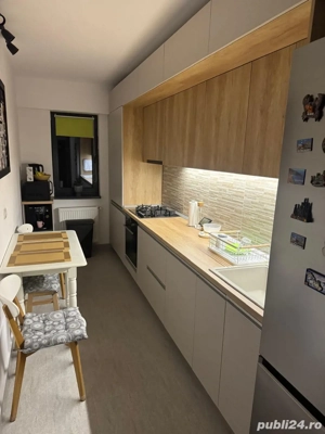 Inchiriere apartament 2 camere decomandat