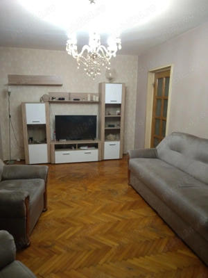 Particular,apartament fara risc seismic,spatios,geam la baie,mobilat,spatii depozitare,metrou 10 min