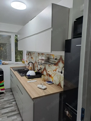 Inchiriez ap.3 cam.  - imagine 3