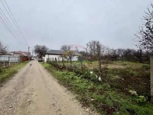 Casă / Vilă cu 2 camere de vânzare - imagine 12