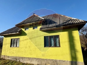 Casă cu 3 camere in Sarbi,Maramures - imagine 4