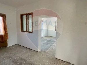 Casă cu 3 camere in Sarbi,Maramures - imagine 7