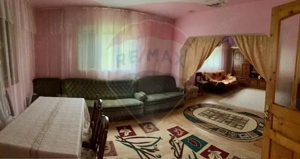 Casa traditionala+anexe gospodaresti in Giulesti Maramures - imagine 5