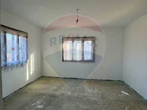 Casă cu 3 camere in Sarbi,Maramures - imagine 10