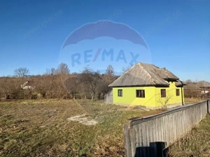 Casă cu 3 camere in Sarbi,Maramures - imagine 6