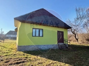 Casă cu 3 camere in Sarbi,Maramures - imagine 2