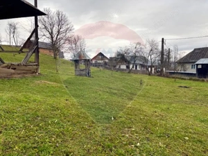 Casa traditionala+anexe gospodaresti in Giulesti Maramures - imagine 15