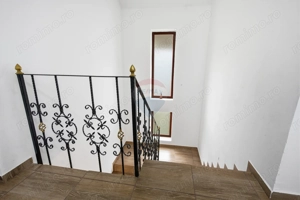 Casă / Vilă cu 6 camere de vânzare I Podul Iloaiei I Comision 0% - imagine 12