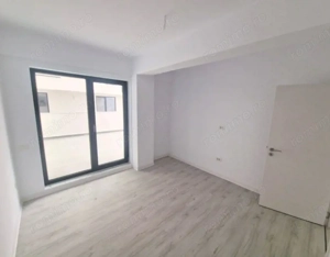 Apartament 3 camere, terasă 31 mp Otopeni central | parcare, comision 0 - imagine 6