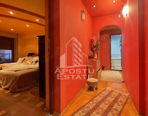 Apartament 3 camere, decomandat, 2 bai, etaj 2 - Zona Bancilor - imagine 4