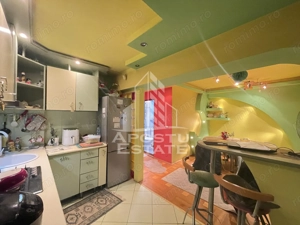 Apartament 3 camere, decomandat, 2 bai, etaj 2 - Zona Bancilor - imagine 10