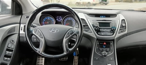 Vând Hyundai Elantra impecabilă. - imagine 8