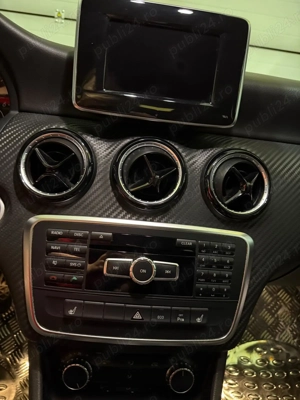 Mercedes Benz GLA 200 - imagine 7