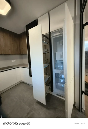 Mobilier la Comandă Bucătări Dormitoare dressinguri livinguri moderne 