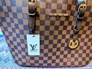 Geanta de firma, nouă  - imagine 2