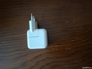 Incarcator Apple ptr. Iphone. Stare foarte buna de functionare. - imagine 2