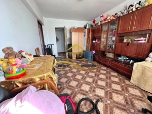 De vanzare apartament 3 camere,Str Letea, Bacau
