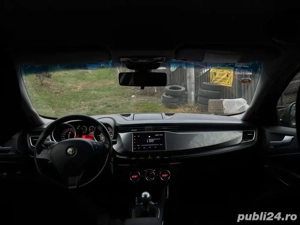 Alfa Romeo Giulietta  - imagine 4