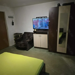 Proprietar inchiriez apartament o camera