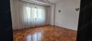 4 camere - Armeneasca - locuinta/birouri - imagine 5